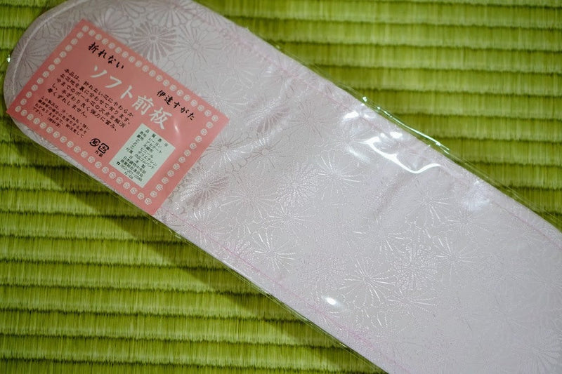 Maeita (obiita ) with an elastic band((Date-Sugata brand))mae-ita