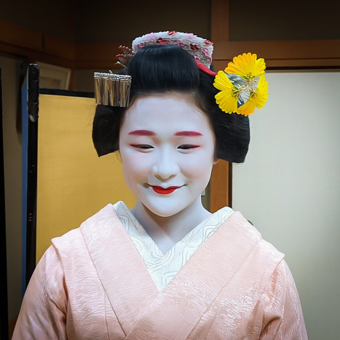 Meeting maiko san for the first time!!