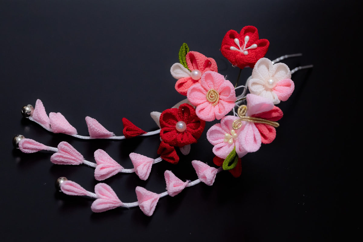 Japanese Chirimen Fabric Flower Kanzashi Hair Comb, Fairy hair comb, Pink Flower hair comb, Geisha fashion Flower Hair Accessory